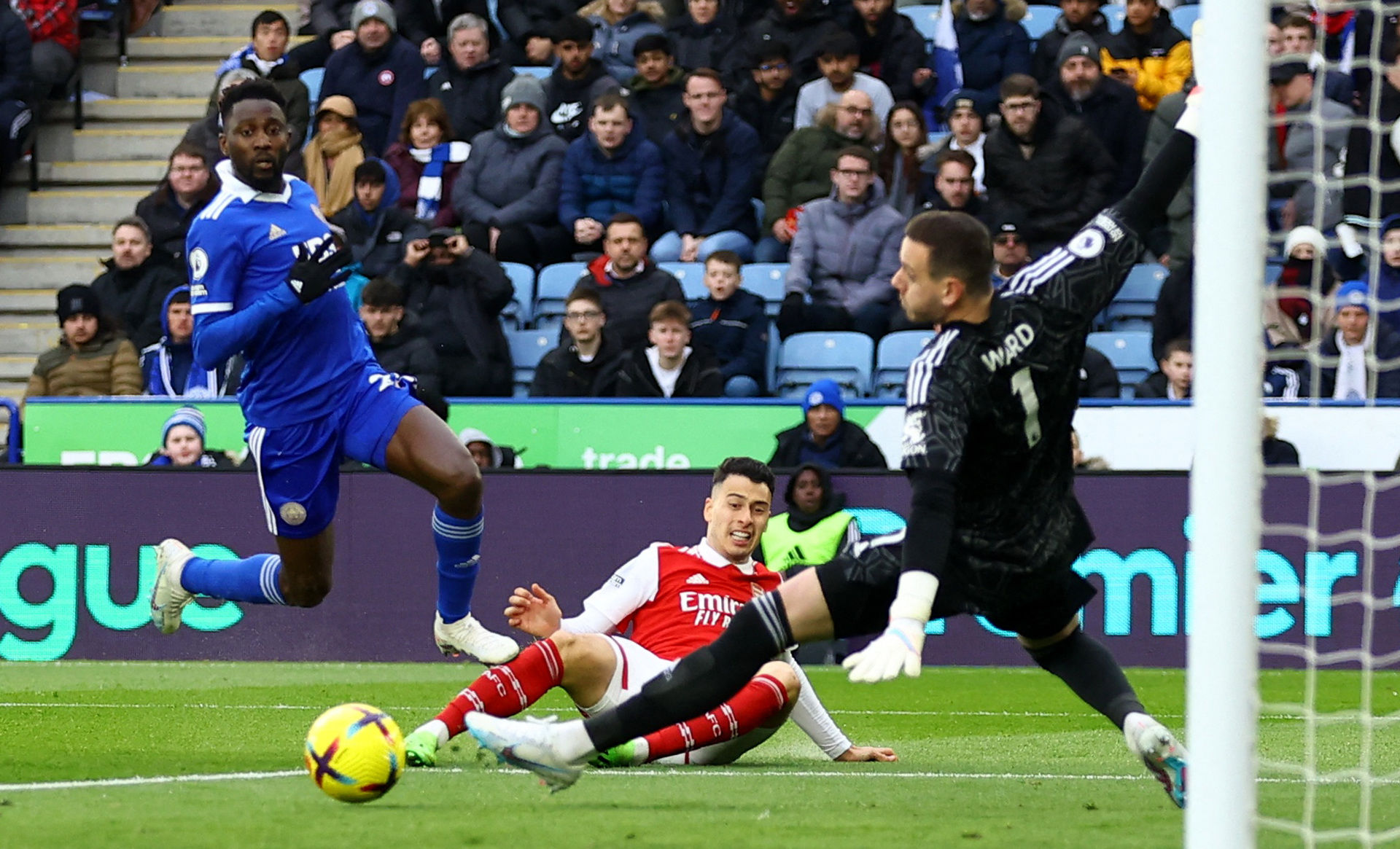 尼在攻防转 尼在攻防转